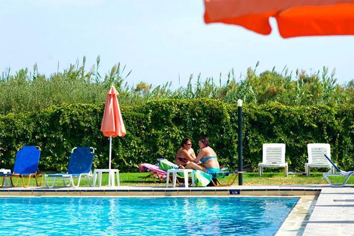 Alfa Hotel Apartments Gerani  Luaran gambar